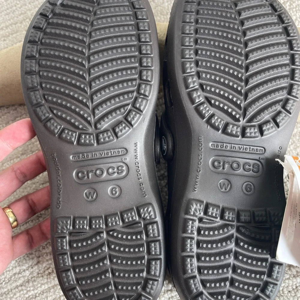 CROCS Brown Flats - Picture 5 of 6